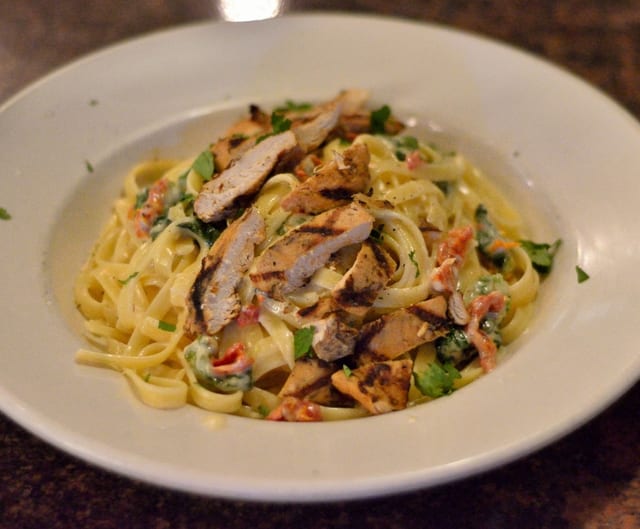 Fettuccini Alfredo